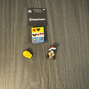 Disney MagicKeeper and MagicBand Charms MagicBandIts